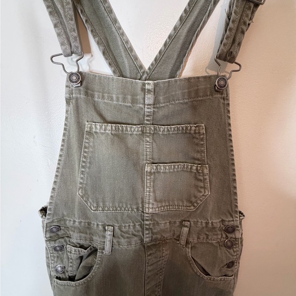 Free People We the Free Olive Green Ziggy Denim Overalls. - Picture 7 of 8